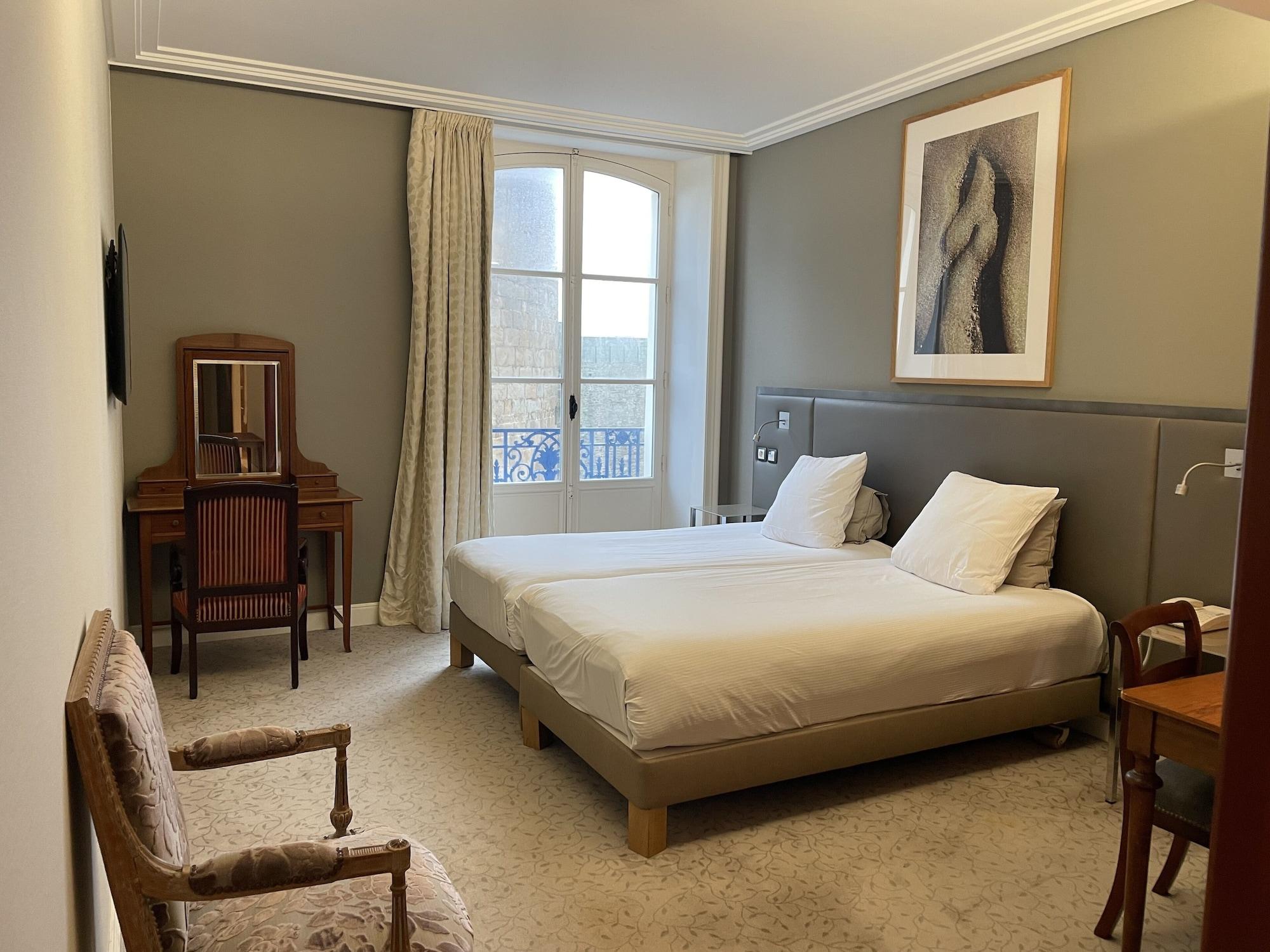 Hotel France Et Chateaubriand Сен Мало Екстериор снимка