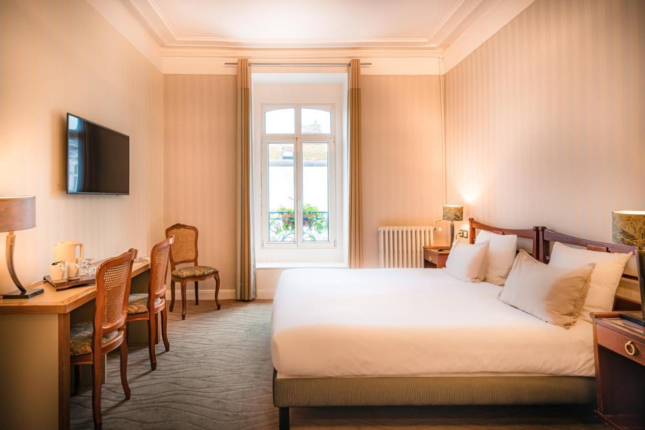 Hotel France Et Chateaubriand Сен Мало Екстериор снимка