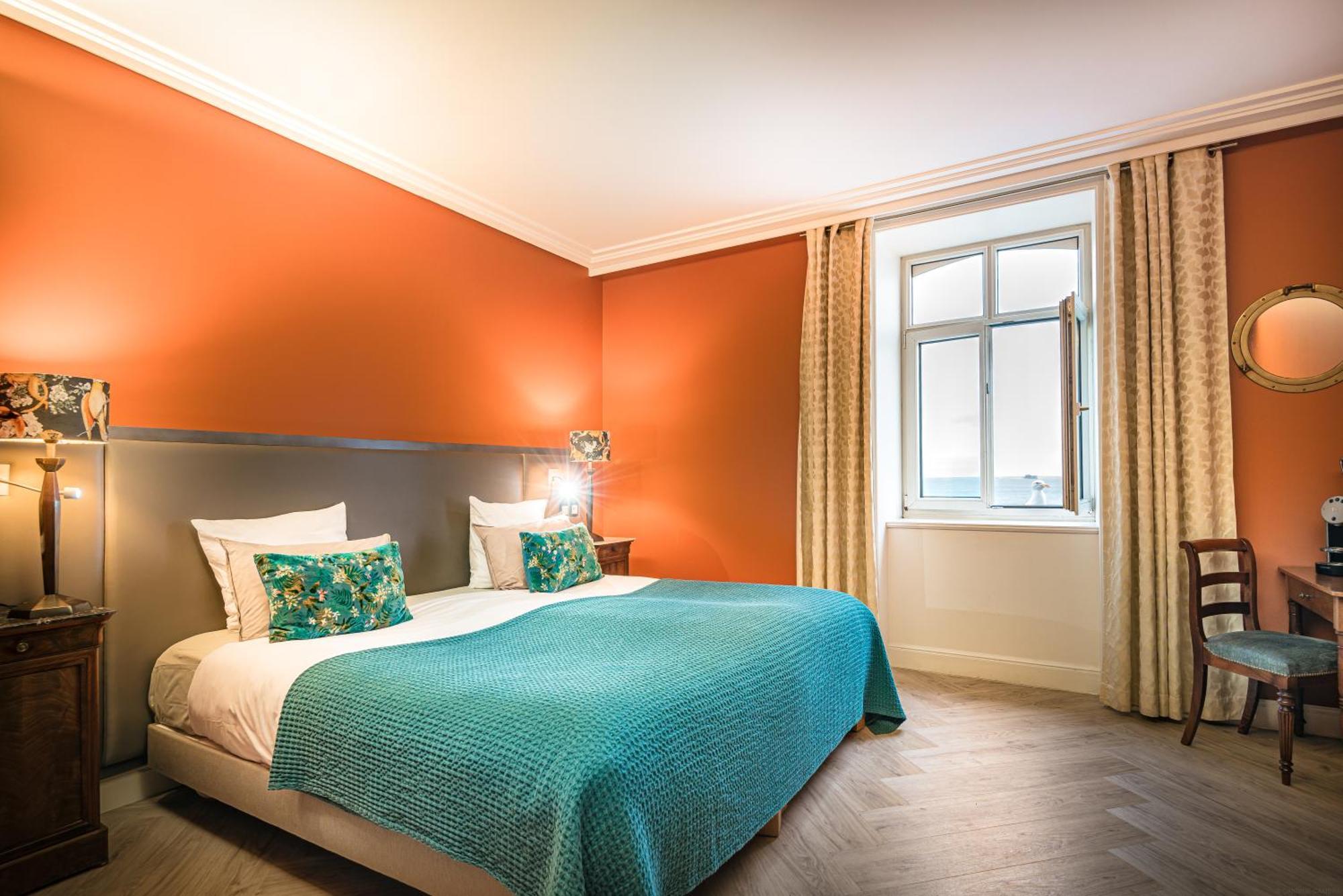 Hotel France Et Chateaubriand Сен Мало Екстериор снимка