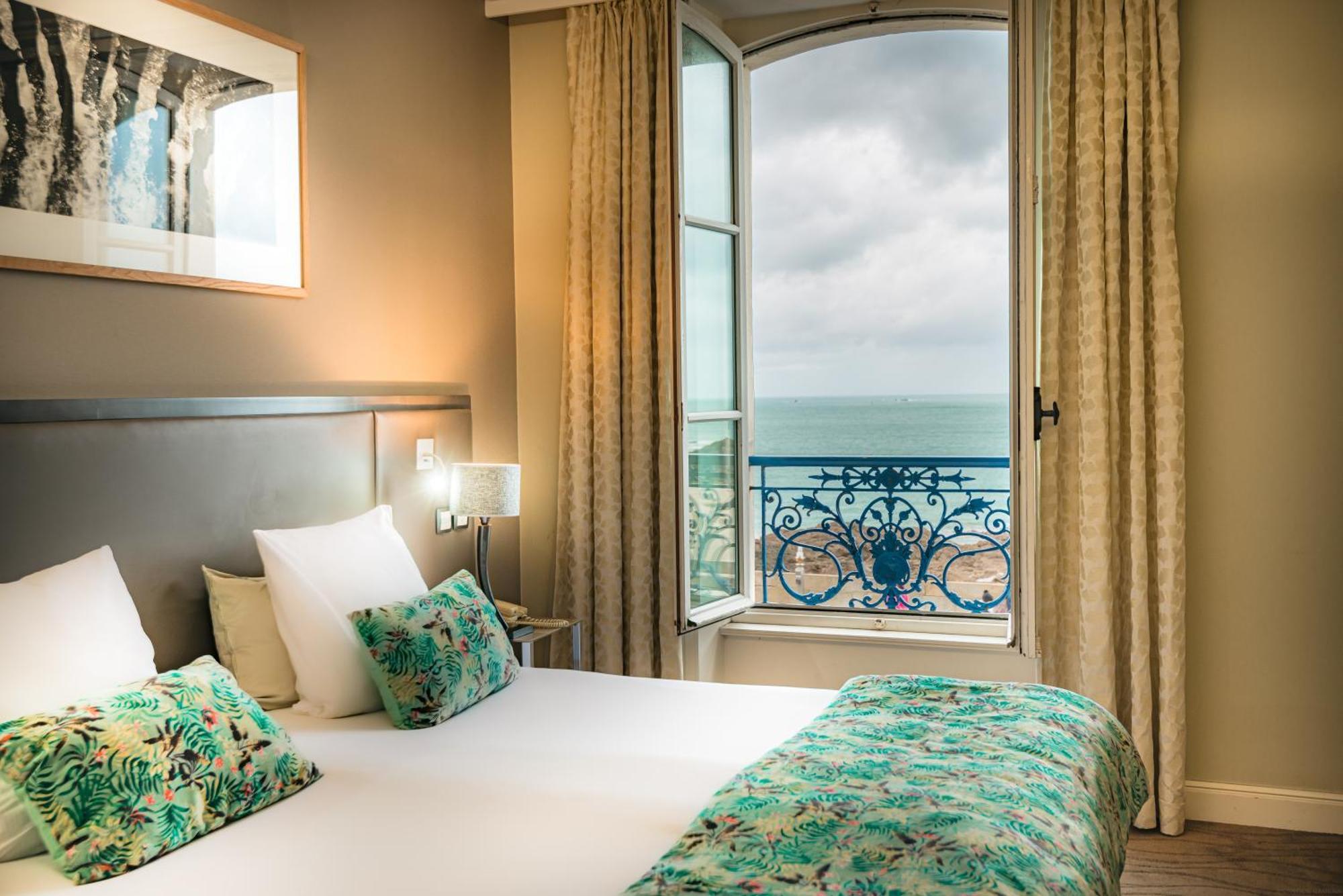 Hotel France Et Chateaubriand Сен Мало Екстериор снимка