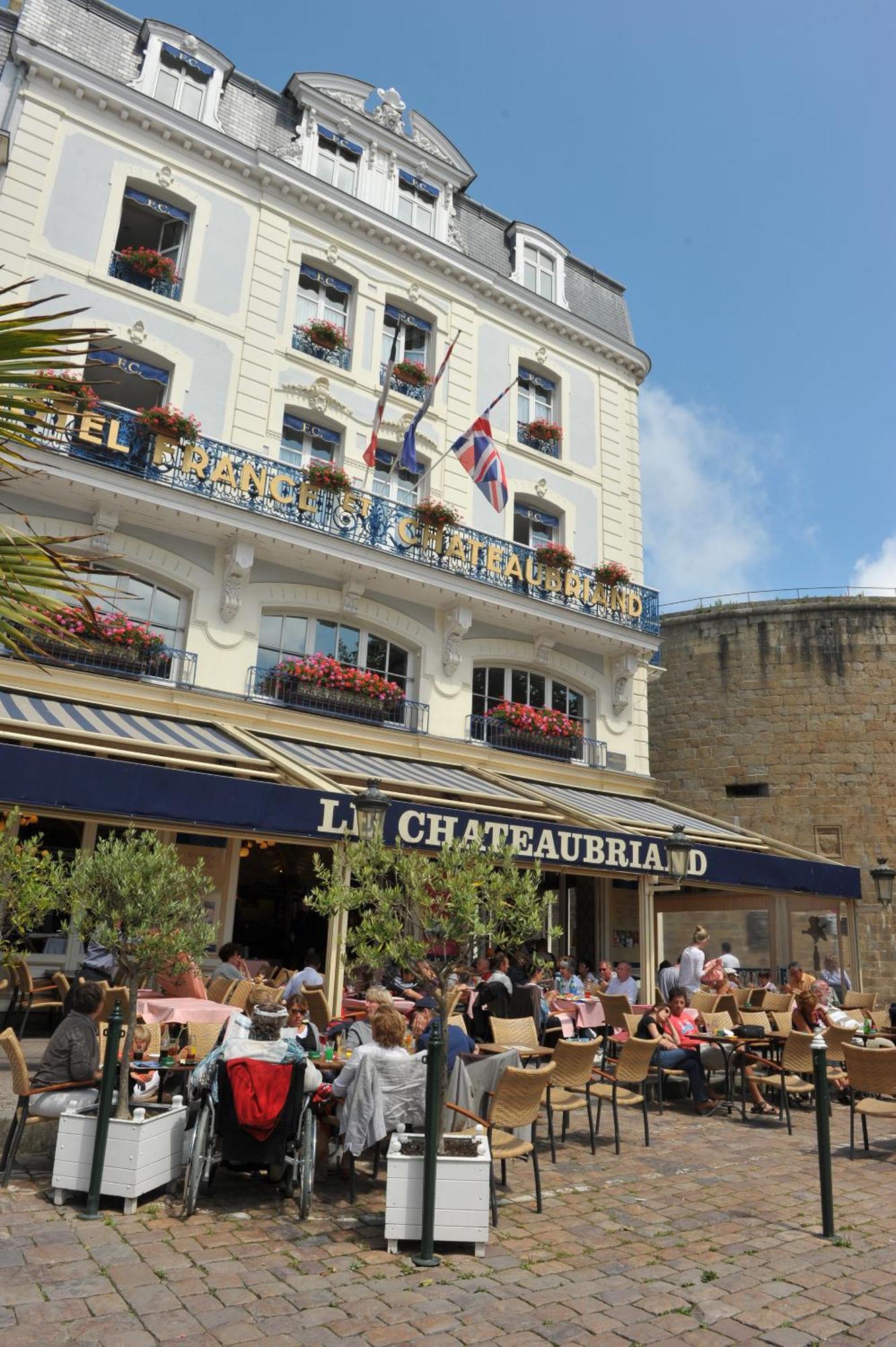 Hotel France Et Chateaubriand Сен Мало Екстериор снимка